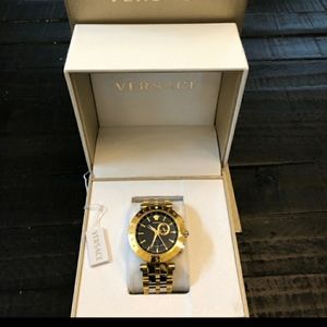 Versace V-Race 46"mm men's watch